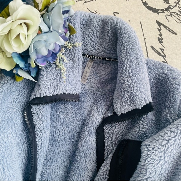 Calvin Klein Hybrid Teddy Fleece Zip Through Jacket in Steele Blue Gray, Size L - Picture 8 of 8